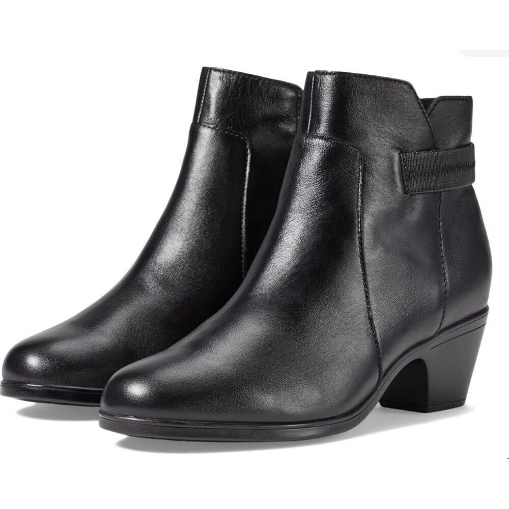 Clarks Boots Size 9US Black Leather Block Heel Zip Up Booties NEW